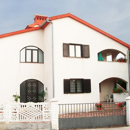 Apartments Porec Istria By Nina Exteriör bild