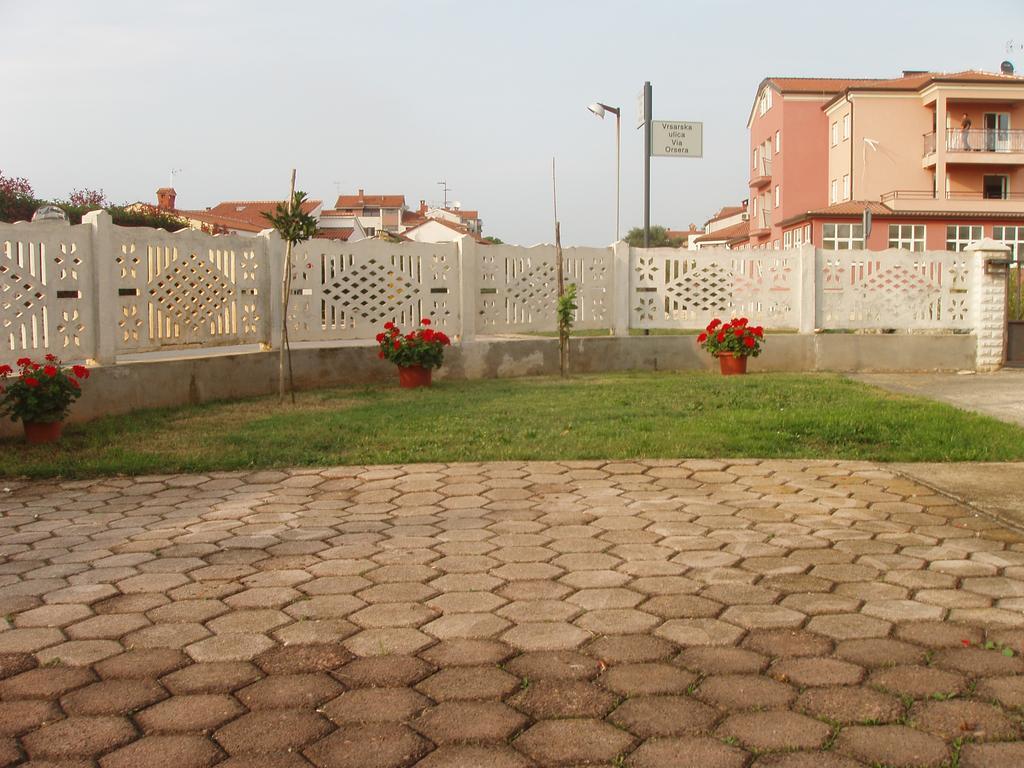 Apartments Porec Istria By Nina Exteriör bild